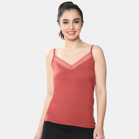 Envie Regular Fit V-Neck Short Length Lace Camisole - NVC3030 (Light Maroon)