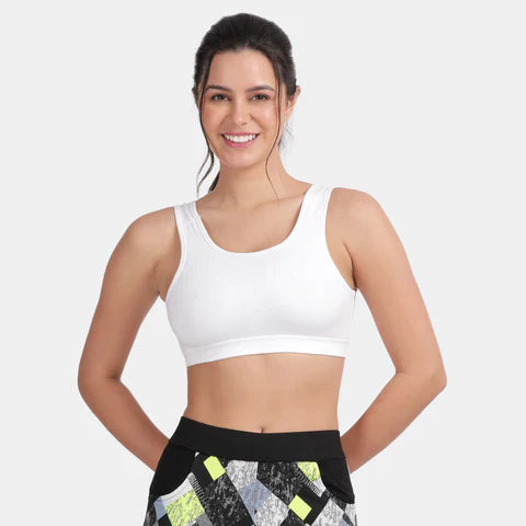 Seamless white sports bra Envie full coverage non wired lightweight comfortable activewear bra for workouts