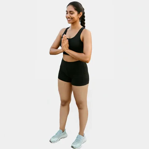 Envie black sports bra for women with removable pads, full coverage support and comfortable non-wired fit
